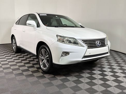 Used 2015 Lexus RX 450h FWD image 19