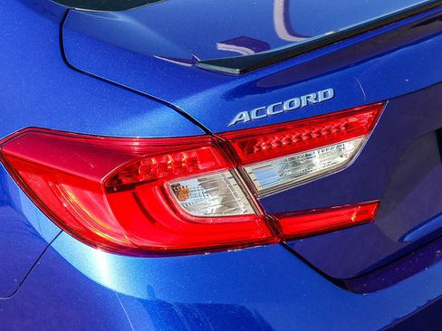 Certified 2022 Honda Accord Sport Special Edition image 9