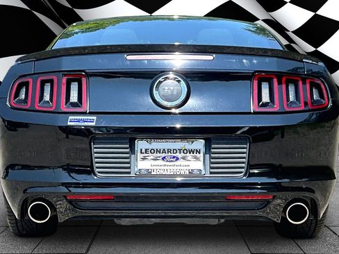Used 2014 Ford Mustang GT RWD image 4