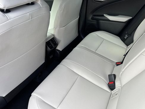 New 2026 Lexus UX 300h FWD image 21