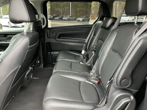 Certified 2024 Honda Odyssey Touring image 36