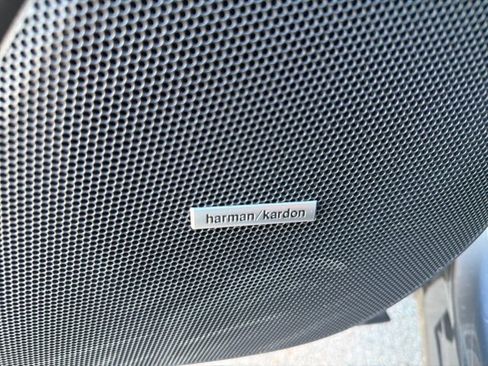 Used 2024 Subaru Forester Wilderness w/ Convenience Package image 19