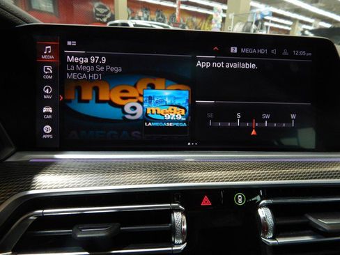 Used 2023 BMW X6 xDrive40i w/ M Sport Package image 27