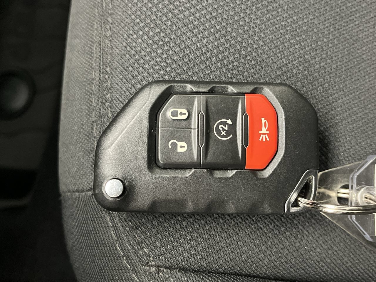 Used 2018 Jeep Wrangler Unlimited Sport S AWD/4WD image 24