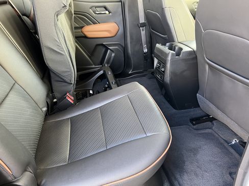 Used 2023 GMC Canyon AT4 w/ AT4 Premium Package image 17