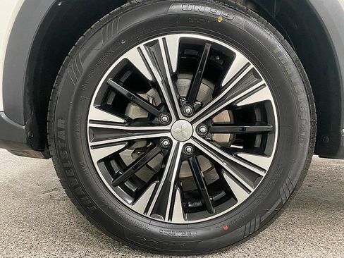 Used 2019 Mitsubishi Eclipse Cross SEL image 23