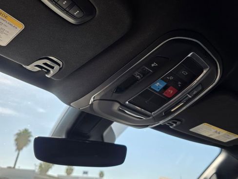 Used 2024 Jeep Wagoneer L 4WD image 43