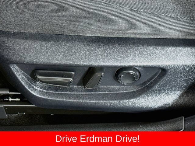 Used 2026 Toyota Camry LE w/ Convenience Package FWD image 12