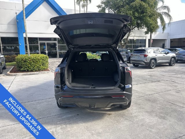 Used 2025 Chevrolet Equinox RS w/ Safety and Technology Package FWD image 28