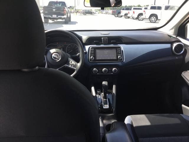 Used 2023 Nissan Versa SV FWD image 12