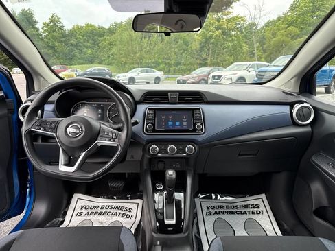 Used 2023 Nissan Versa SV FWD image 22