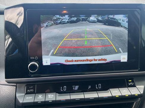 Used 2025 Toyota Camry LE FWD image 13