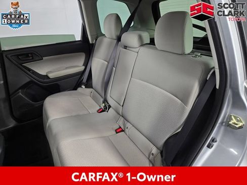 Used 2017 Subaru Forester 2.5i Premium AWD/4WD image 17