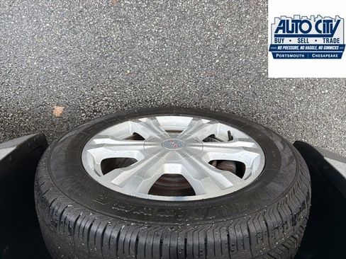 Used 2017 GMC Terrain SLE w/ Convenience Package FWD image 14