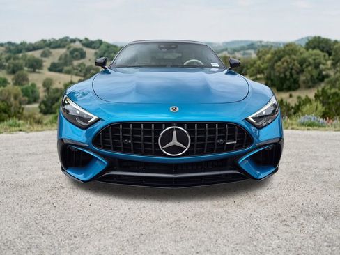 Used 2022 Mercedes-Benz SL 63 AMG 4MATIC image 2