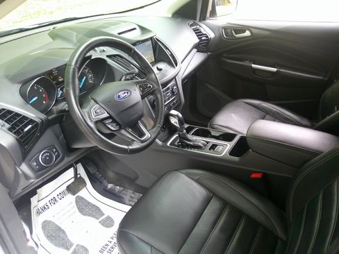 Used 2018 Ford Escape SEL image 35