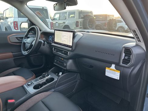 New 2025 Ford Bronco Sport Outer Banks w/ Outer Banks Tech Package+ image 37