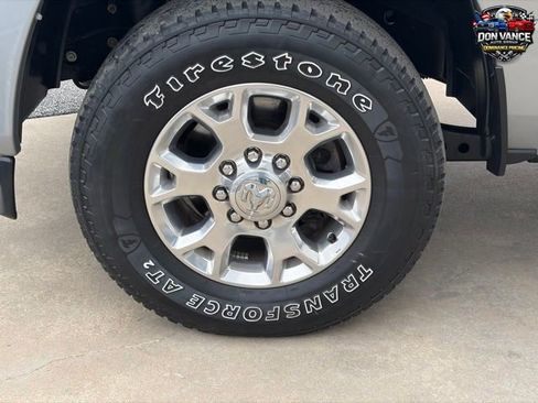 Used 2024 RAM 2500 Laramie AWD/4WD image 23