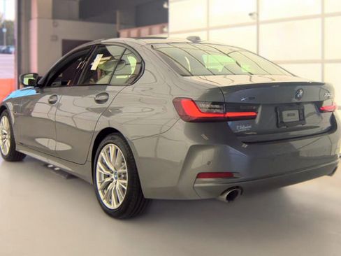 Used 2023 BMW 330e xDrive w/ Driving Assistance Package AWD/4WD image 4