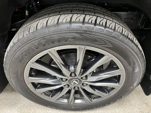 Used 2024 Lexus LX 600 F Sport image 17