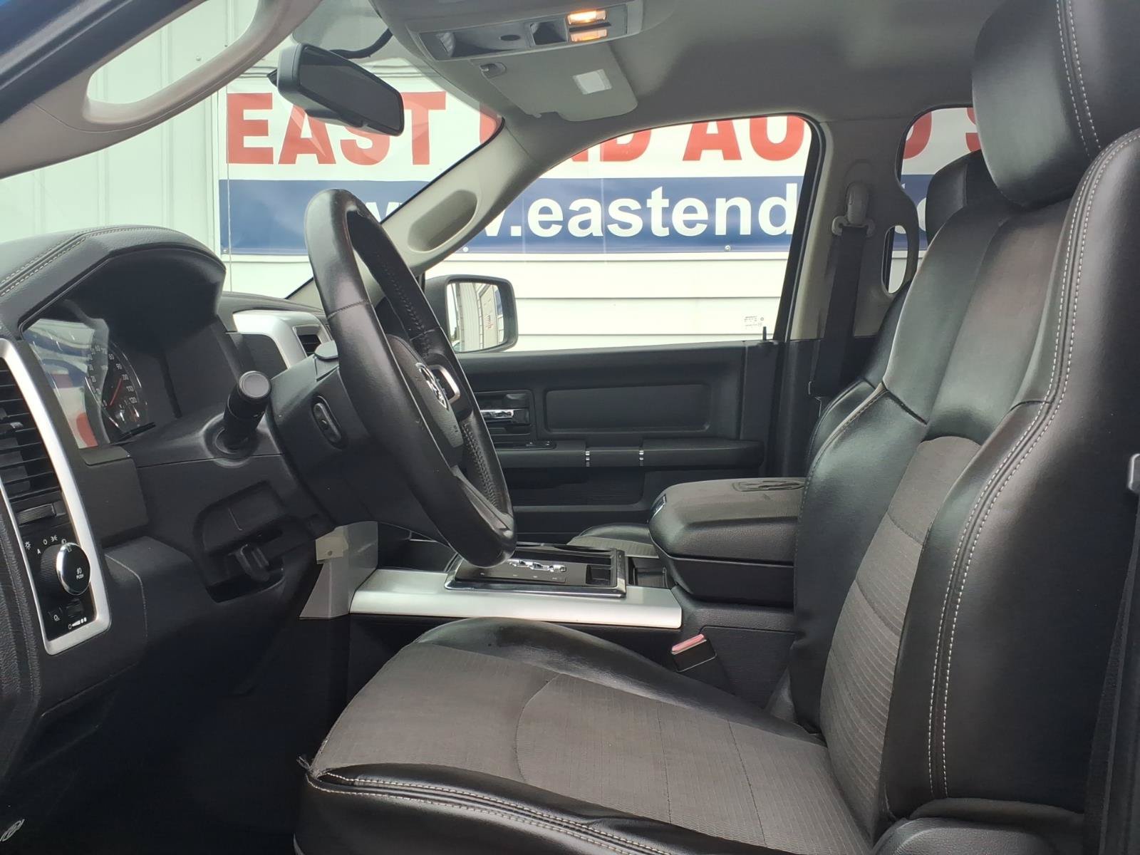 Used 2009 Dodge Ram 1500 Truck Sport AWD/4WD image 8