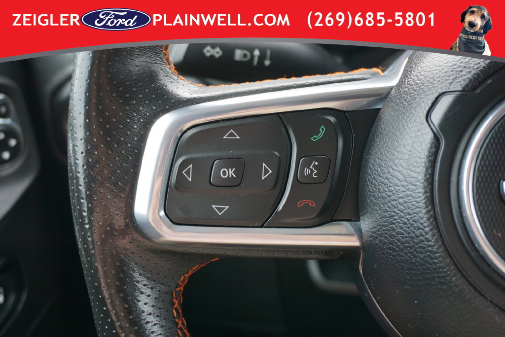 Used 2022 Jeep Gladiator Mojave w/ Cold Weather Group AWD/4WD image 24