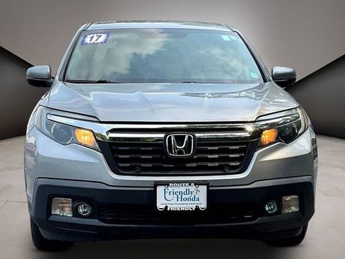 Used 2017 Honda Ridgeline RTL image 2
