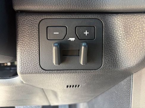 New 2026 Toyota Tundra Limited AWD/4WD image 31