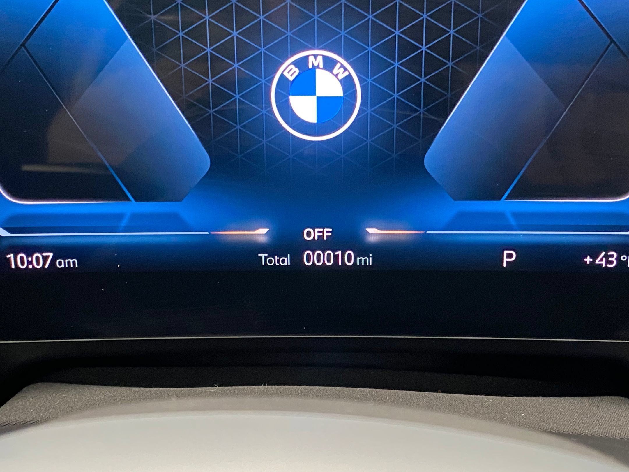 Used 2026 BMW X1 xDrive28i w/ Technology Package AWD/4WD image 22