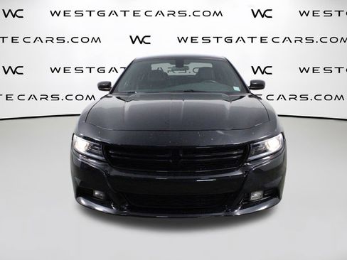 Used 2022 Dodge Charger SXT image 4