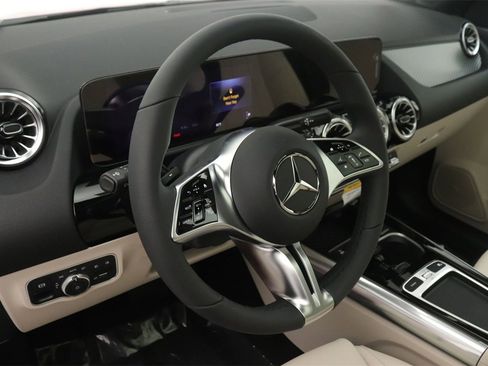 New 2026 Mercedes-Benz GLA 250 image 5