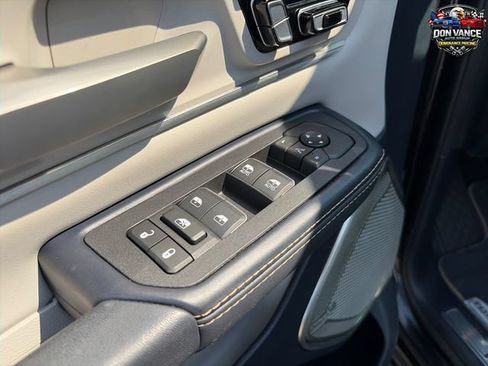 Used 2025 RAM 1500 Tungsten w/ Off Road Group AWD/4WD image 11