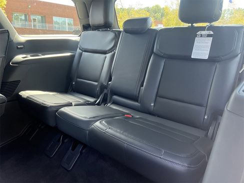 New 2025 Ford Expedition Platinum w/ Stealth Performance Package image 21