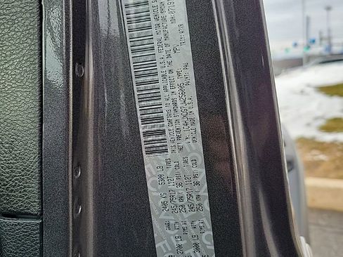 Used 2018 Jeep Wrangler Unlimited Sport S image 35