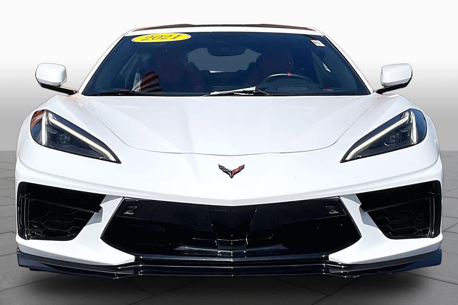 Used 2021 Chevrolet Corvette Stingray Preferred Cpe w/ Engine Appearance Package RWD image 6