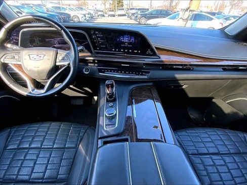 Used 2022 Cadillac Escalade ESV Sport Platinum w/ LPO, ONYX Package image 15