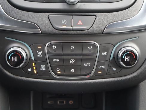 Certified 2024 Chevrolet Equinox LT image 19