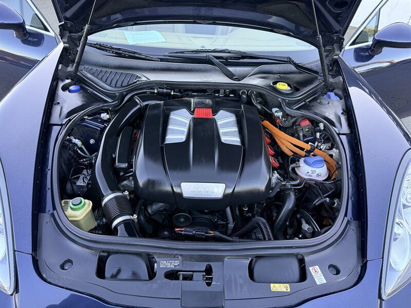 Used 2013 Porsche Panamera S RWD image 34