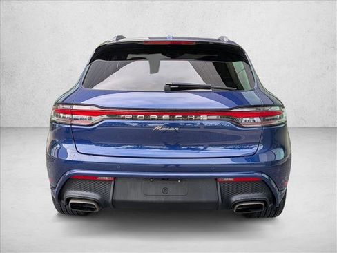 Used 2023 Porsche Macan AWD/4WD image 7