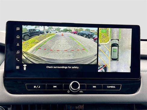 New 2025 Mitsubishi Outlander SE image 14