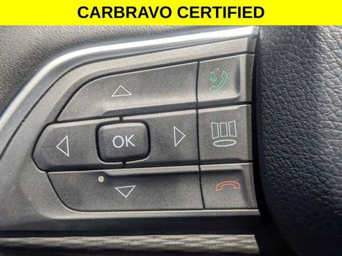 Used 2024 Jeep Grand Cherokee L Altitude AWD/4WD image 16