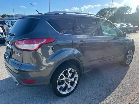 Used 2016 Ford Escape Titanium w/ Equipment Group 301A FWD image 3