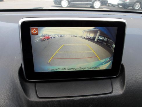 Used 2018 Toyota Yaris iA image 18