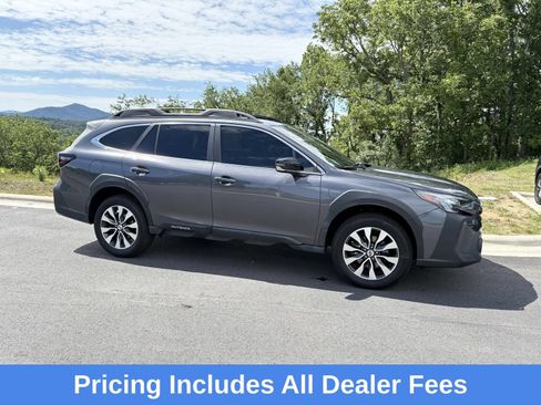 Used 2023 Subaru Outback Limited AWD/4WD image 7
