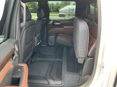 Used 2025 GMC Sierra 1500 Denali Ultimate AWD/4WD image 62
