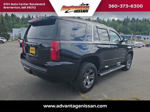 Used 2016 Chevrolet Tahoe LT w/ Luxury Package AWD/4WD image 5