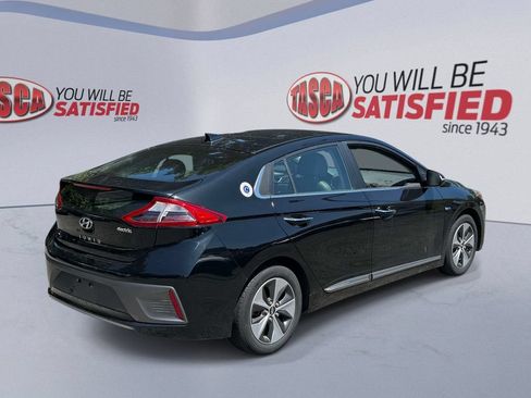 Used 2019 Hyundai Ioniq Limited FWD image 6