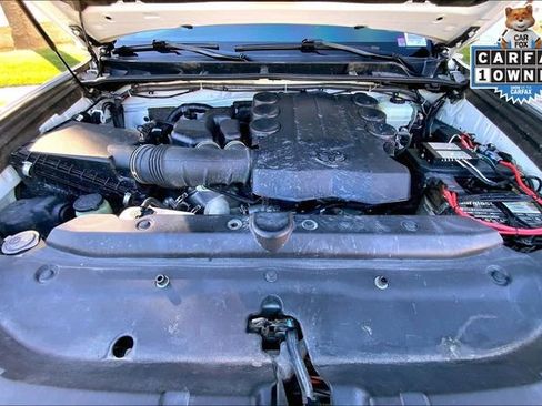 Used 2020 Toyota 4Runner SR5 image 9