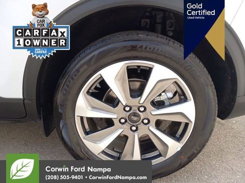 Certified 2025 Ford Escape Platinum image 33