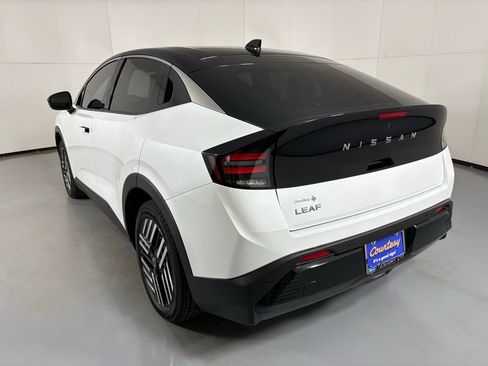 New 2026 Nissan Leaf SV+ image 6